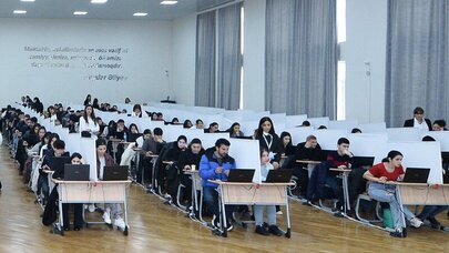 Dövlət qulluğuna qəbul üzrə növbəti test imtahanı keçirilir