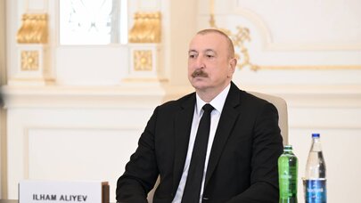 Dünya mətbuatı Əliyevin Zirvə toplantısındakı çıxışından yazır