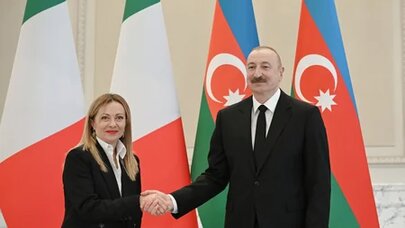 İlham Əliyevin Ciorcia Meloni ilə təkbətək görüşü keçirilir