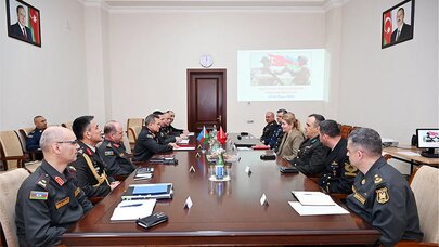 Türkiyə hərbçiləri Bakıda: Kütləvi qırğın silahlarından mühafizə məsələsi müzakirə edildi