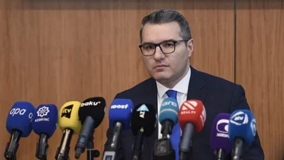 Agentlik sədri müşavirini işdən çıxardı