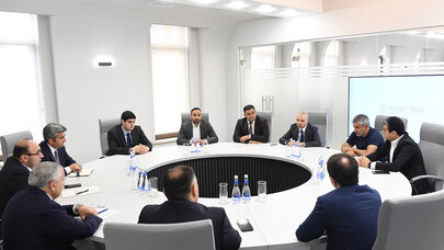 “Azərişıq” və “Ticarət Şəbəkələrinin İnkişafı” nümayəndələri arasında görüş -  Fotolar