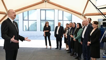 Prezident: "Şükürbəyli kəndi tamamilə yenidən qurulub"