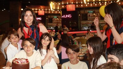 Safurə oğluna ad günü etdi - Foto