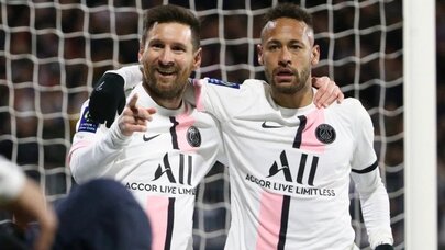Messi: "O mənim dostumdur!"