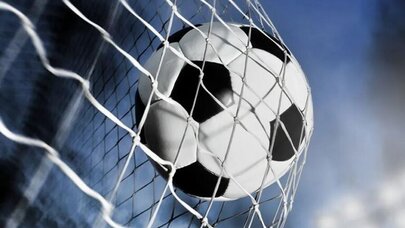 Görün bu ölkədə qadın futbolçuya nə hədiyyə etdilər