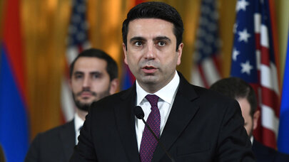 Ermənistan Rusiyadan "boşanma"nı RƏDD ETDİ