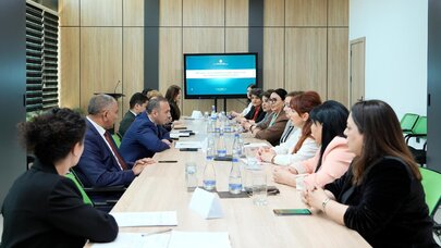 QHT-lərlə “Himayədar ailə institutunun inkişaf etdirilməsi” mövzusunda görüş keçirildi