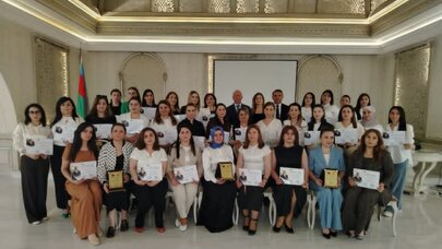 İbtidai sinif müəllimləri intellektual yarışda iştirak etdilər - FOTO
