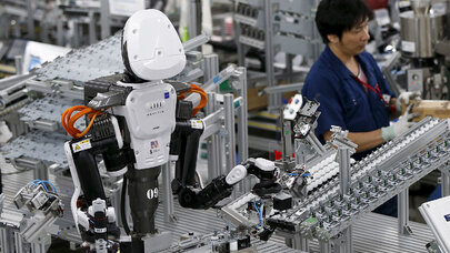 Yeni sistem: robotlar işçilərə nəzarət edəcək