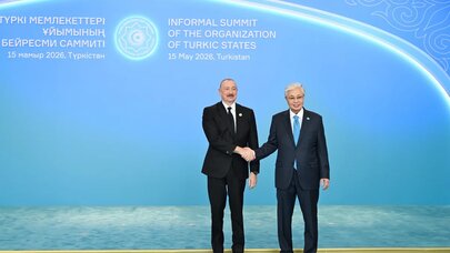 İlham Əliyev TDT-nin qeyri-rəsmi Zirvə görüşündə iştirak edir