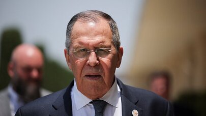 Lavrovdan Makrona sərt cavab: Bu, onların genində var