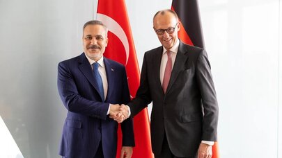 Hakan Fidan Almaniya Kansleri ilə görüşdü