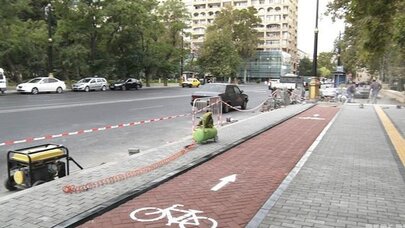 Daha bir küçə və prospektdə velosiped zolaqları salındı