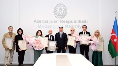 Nazirlikdə bir qrup yubilyar mədəniyyət xadimi ilə görüş keçirildi - FOTO