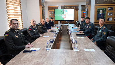 Qazaxıstan nümayəndə heyəti Azərbaycana gəldi