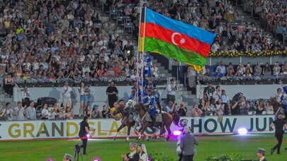 Qarabağ atları və milli musiqimiz Avropada böyük maraqla qarşılandı - VİDEO