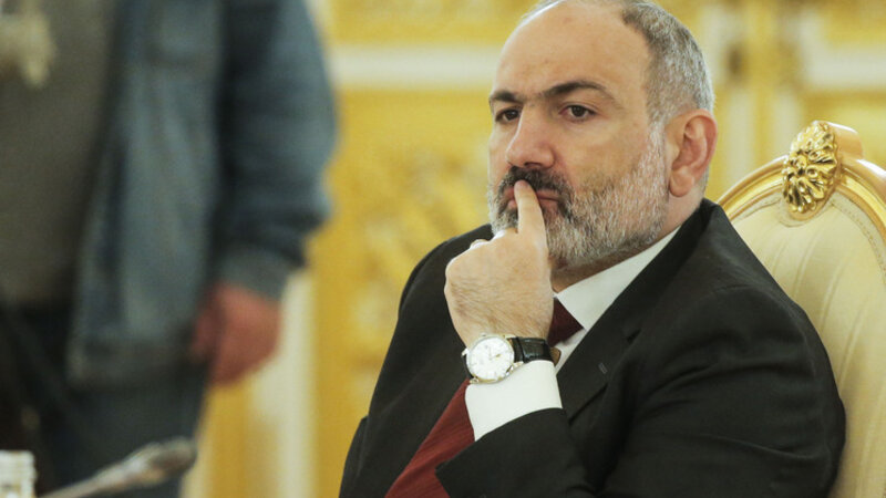 Medvedyev erməniləri qorxutdu: Paşinyana görə bunları itirəcəksiniz