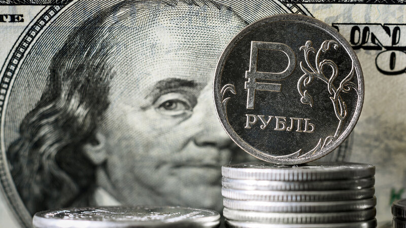 Dolların məzənnəsi ilə bağlı YENİ PROQNOZ - İlin ikinci yarısında neçəyə satılacaq?