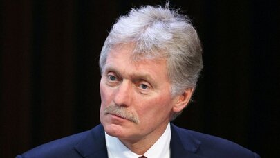 “Ağ Evə zəng edin” - Peskov bu sualı gülümsəyərək cavablandırdı