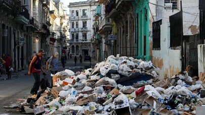Havana "zibil şəhərinə" çevrildi - FOTOLAR