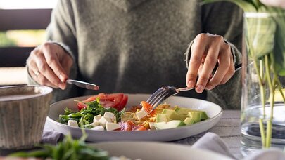 Ürəyinizin sağlamlığı üçün bu meyvəni səhər yeməyinə əlavə edin - Həkim tövsiyəsi