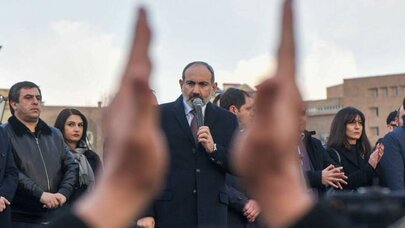 "Dəmir yumruq" ermənilərin 50 faizini sağaltdı -  Zülfüqarov azərbaycanlıları təbrik etdi 