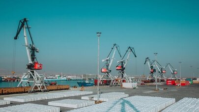 Bakı Limanında quru yük aşırılması 77 % artıb