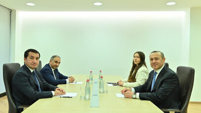 Hikmət Hacıyev ilə Armen Qriqoryan Ermənistanda sülh gündəliyini müzakirə etdilər