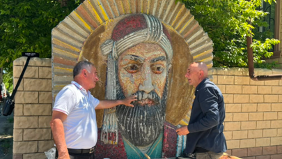 Nizami Gəncəvinin Marneulidəki büstü yenidən bərpa olundu - FOTO