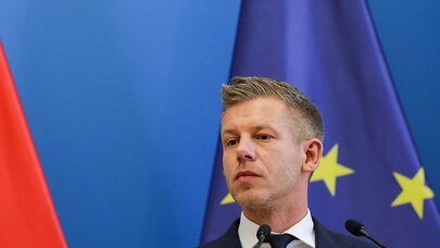 Macarıstan Ukraynanın Aİ-yə üzvlüyü ilə bağlı “yaşıl işıq” yandırdı