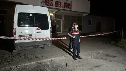 Qida fabrikinə silahlı hücum oldu - Ölən var