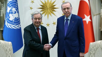 Ərdoğan Quterreşlə danışdı