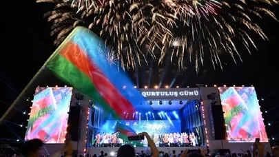 Bulvarda bayram konserti keçirildi