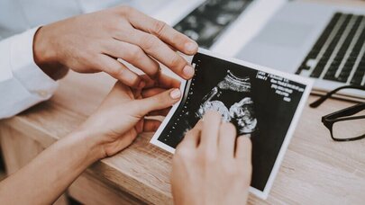Azərbaycanda körpənin cinsini öyrənmək mümkün olmayacaq? - Açıqlama