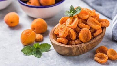 Hər kəs üçün faydalı olmayan meyvə - Mütəxəssisdən vacib xəbərdarlıq