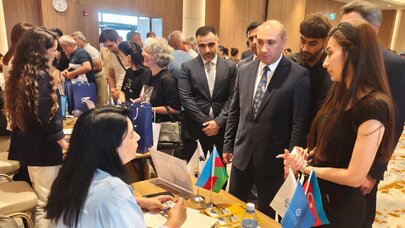 Ağdamda keçirilən növbəti əmək yarmarkasında 160-dan çox vakansiya təqdim edildi
