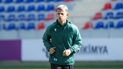 "Neftçi" də futbolçusu ilə vidalaşdı