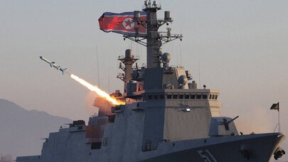Şimali Koreya donanması daha təhlükəli oldu - Kim Çen In bəyan edib ki...Kim Çen In bəyan edib ki...