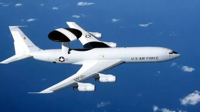 NATO sərhəddə: Kəşfiyyat təyyarəsi Rusiya yaxınlığında havaya qalxdı