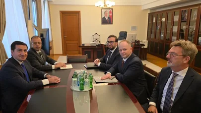 Hikmət Hacıyev: "Azərbaycan NATO-nun etibarlı tərəfdaşıdır"