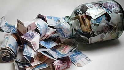 Pulunu evdə saxlayanlara xəbərdarlıq: Maliyyə yastığını belə qurun