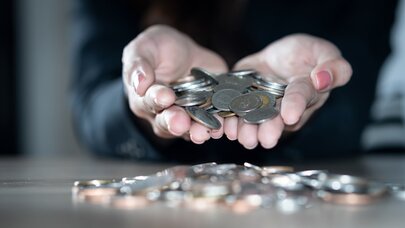Bu pulu gətirən şəxsə 8 milyon manat verdilər