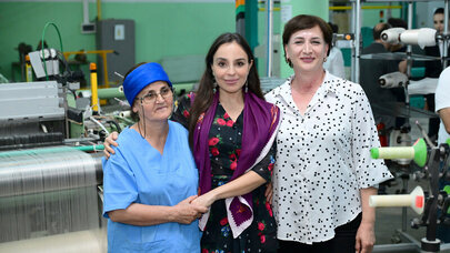 Leyla Əliyeva “Azəripək” ASC-nin fəaliyyəti ilə yaxından tanış oldu - FOTO