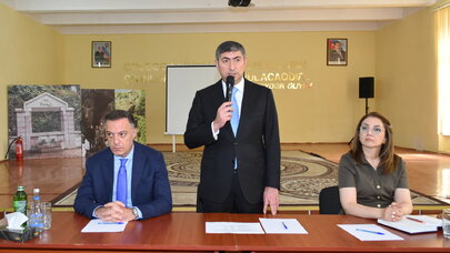 Yasamalda səyyar qəbul keçirildi: Sakinlərin problemləri dinlənildi - FOTO