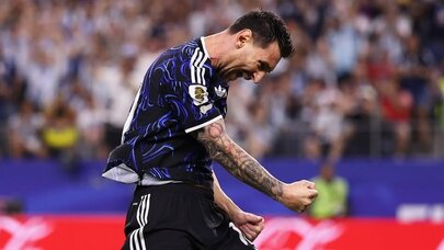 Volk Messi və Ronaldo arasında seçim etdi