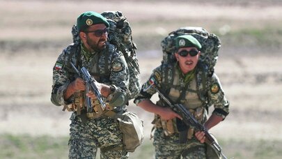 Kürdlər İrana daxil oldular - Şiddətli döyüşlər başladı, ölənlər var
