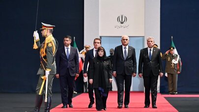 Sahibə Qafarova Xameneinin vida mərasimində - Foto