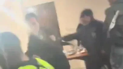 Polislərlə məhbusların birgə sevinci gündəm oldu - VİDEO 