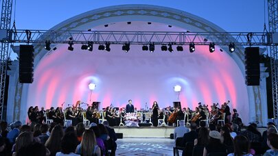 Filarmoniyanın Yay səhnəsində “İncə Sənətlə üz-üzə” konserti keçirildi - Foto